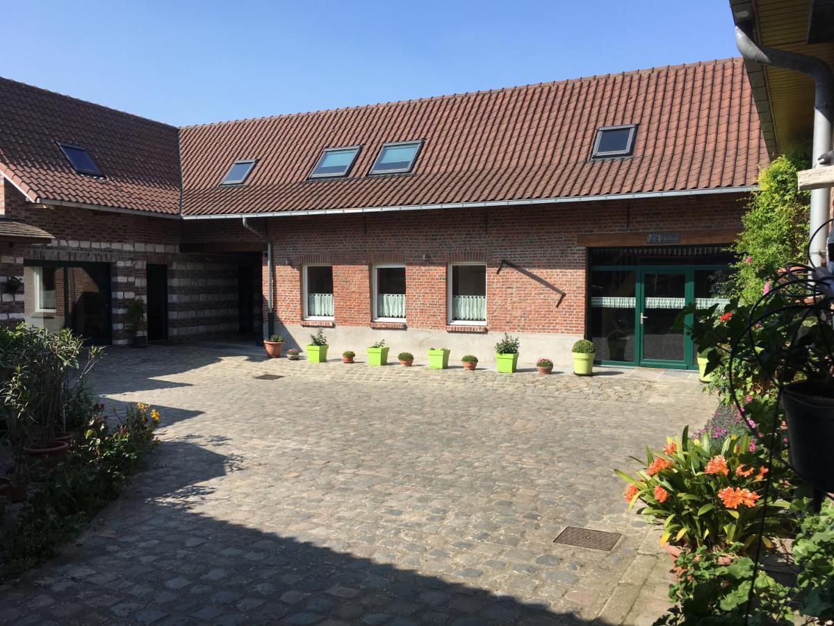 Ferme Brocart Panzió Bouvines Kültér fotó