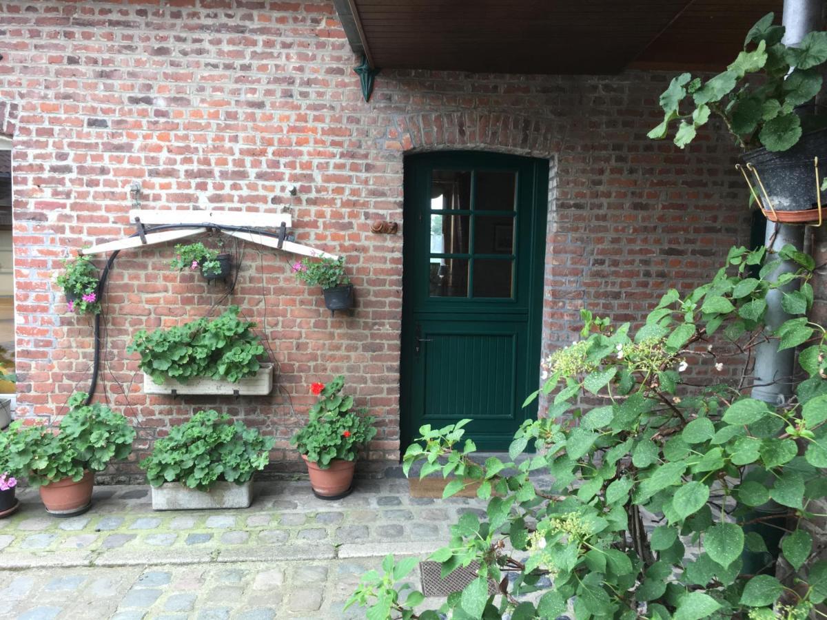 Ferme Brocart Panzió Bouvines Kültér fotó